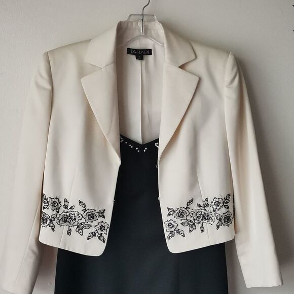 TAHARI 2 PCS SUIT - Picture 2 of 16